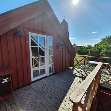 Gardshotell Klockargarden Oeregrund Exterior foto